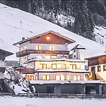 Apartmán Art Neustift im Stubaital
