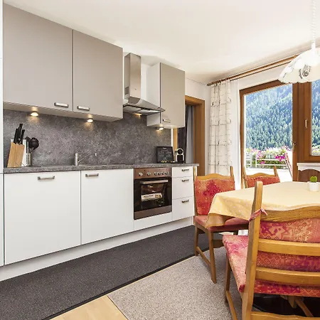 Art نيوستيف ام ستوبيتا