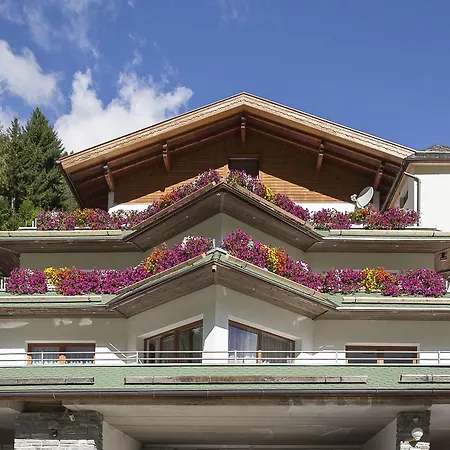 Art * Нойштіфт-ім-Штубайталь