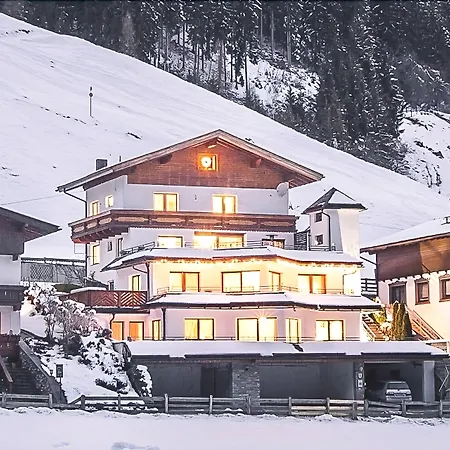 Apartamento Art Neustift im Stubaital